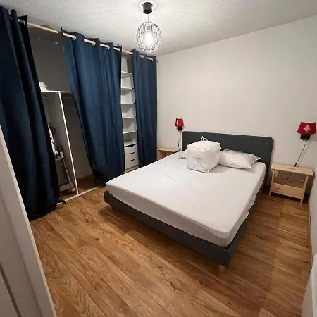 Spacieux 70m 8pers 3 Pieces Apartment *